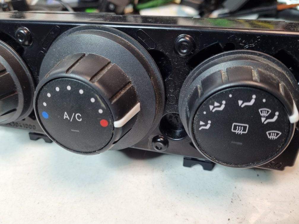 PANEL KLIMATYZACJI CITAN KANGOO 275103428R E DENSO